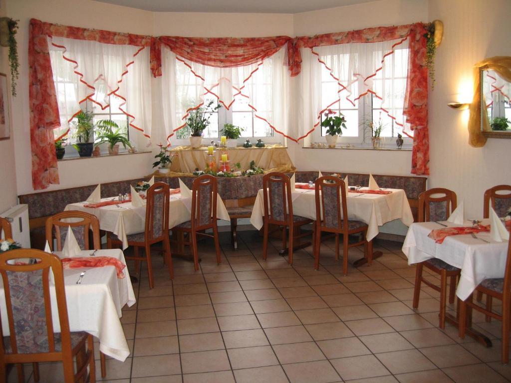 Hotel Alt-Holzhausen Bad Pyrmont Extérieur photo